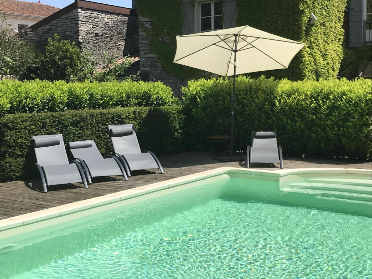Le Relais De Scisse Hotell Saint-Gengoux-de-Scissé Eksteriør bilde